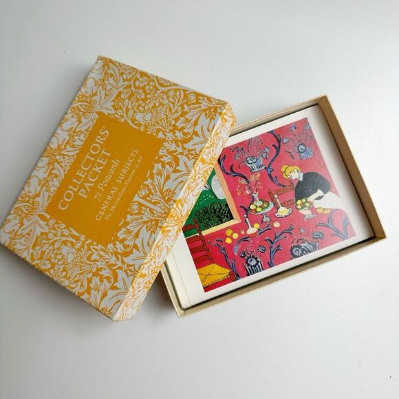 Metropolitan Museum of Art Collector’s Pack of Postcards Includes 52 - Picture 4 of 6